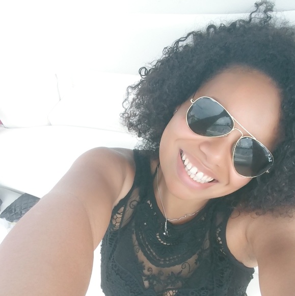 Meet your Posher, Irene - Picture 1 of 1